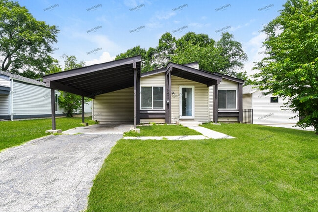 Building Photo - 3281 Mowing Green Dr