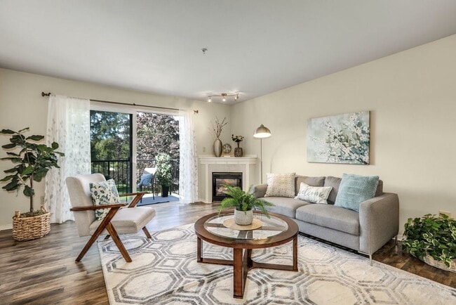 Photo - 2001 120th Pl SE Unit 7-304