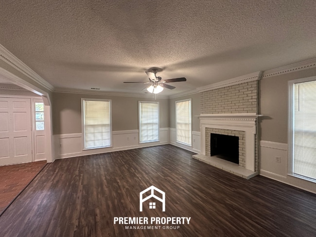 Photo - Newly Renovated 3BR/2BA Executive Home in Cordova | Granite Counters & 2,100 Sq Ft