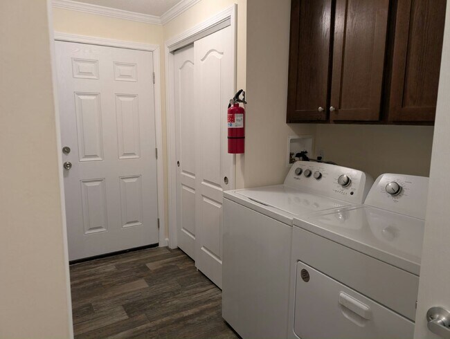 Photo - 30095 Pineview Cir