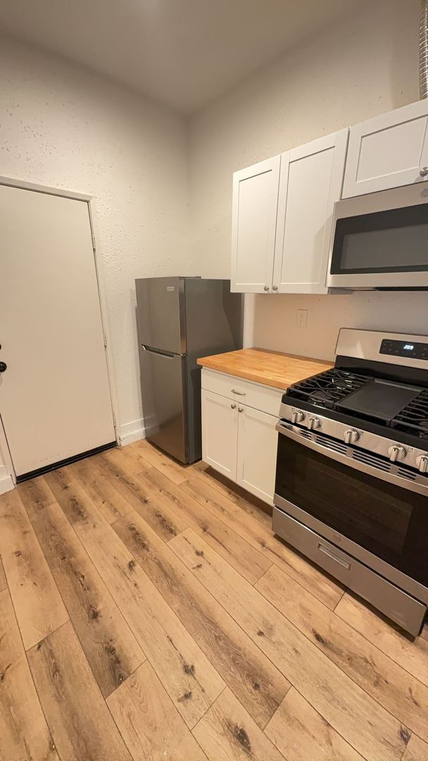 Photo - 13141 High Crest Rd Unit B