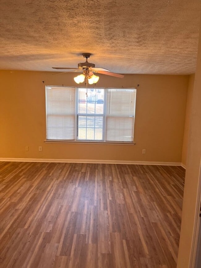 Photo - Home in Locust Grove