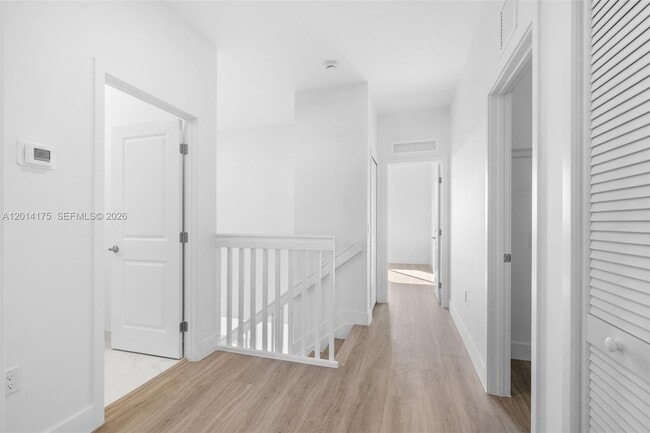 Photo - 1280 N Flagler Ave