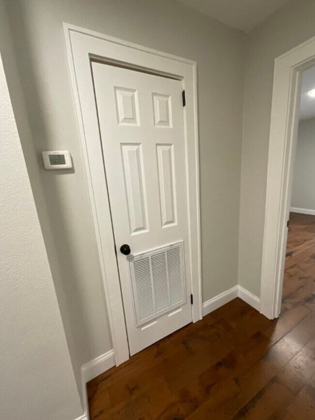 2 bedroom/1 bath home in East Morristown. Rental House Rental in