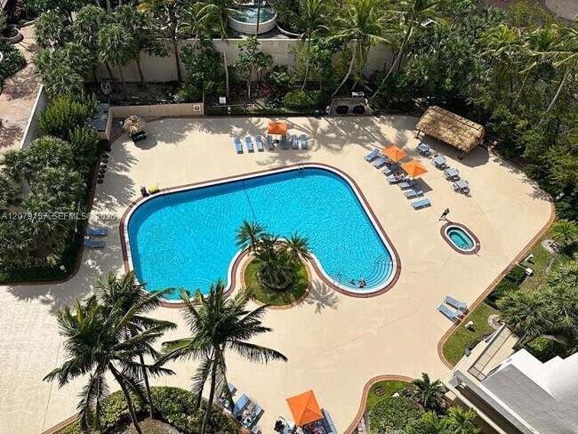 Photo - 540 Brickell Key Dr Unit 218
