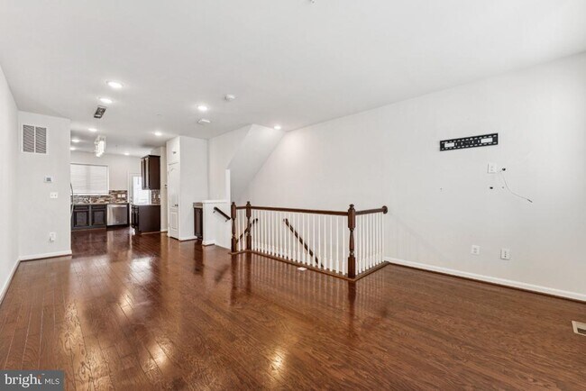 Photo - 2706 Wessex Cir