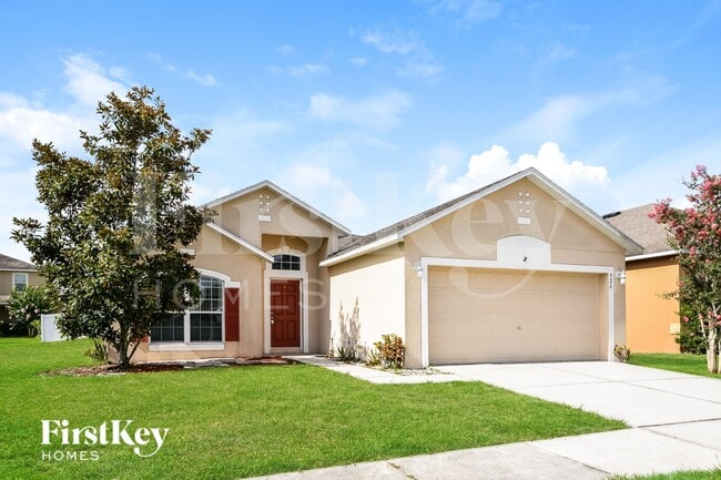 Photo - 926 Killarney Ln