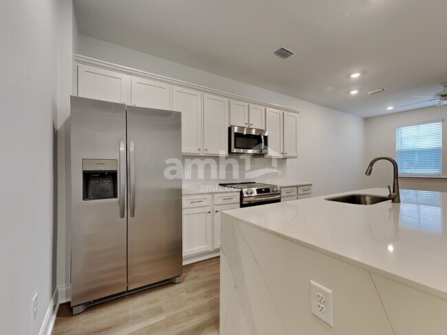 Photo - 104 Slice Dr