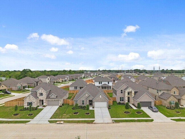 Photo - 2716 Pne Blf Dr