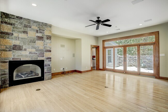 Photo - 12118 Tara Dr