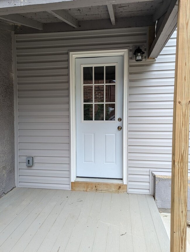 16081618 High St Apartment Unit 1608 High St Williamsport, PA