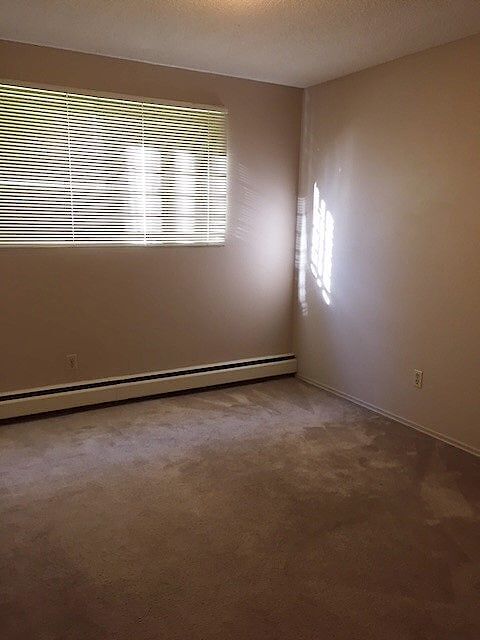 Photo - 2515-2517 17 St SW Unit 102