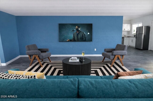 Building Photo - 4613 N 74th St Unit 9