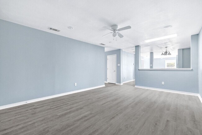 Photo - Carriage Place Square Unit 102