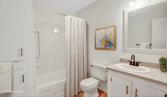 Photo - 711 S Houston St Unidad #3