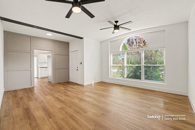 Photo - 1112 Myrtle Ln