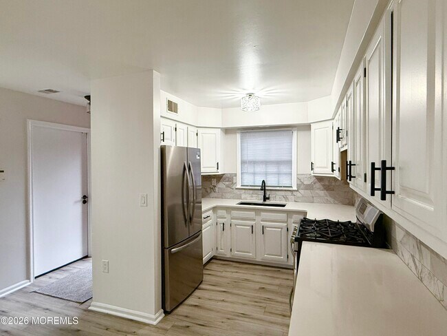 Photo - 41 Weller Pl