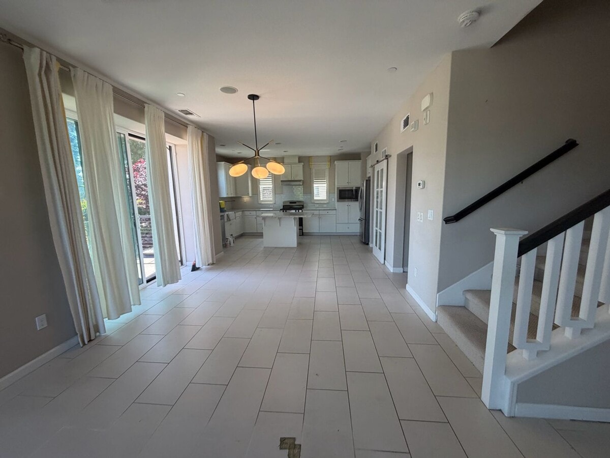 Photo - Welcome to this stunning 3 bedroom 3.5 bathroom townhome in Hayward, Ca