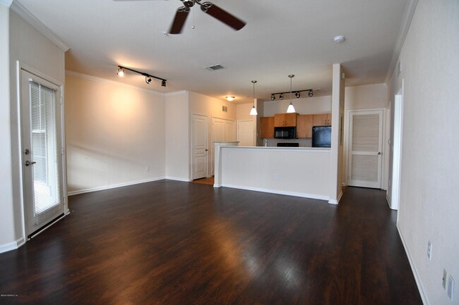 Photo - 5617 Bowden Rd Unit 206