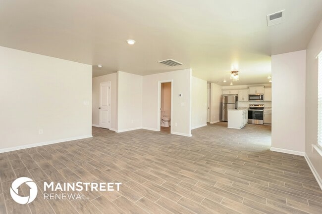 Photo - 149 Sparrow Ln.