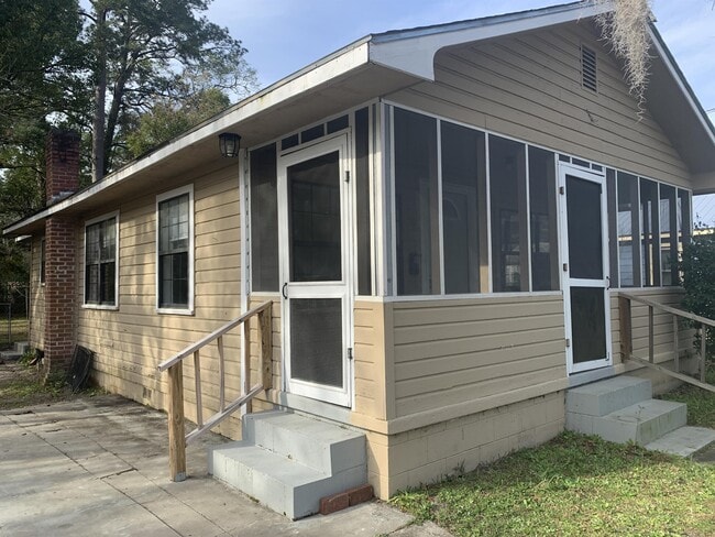 Photo - 110-P110 Edelle Osgood Ave