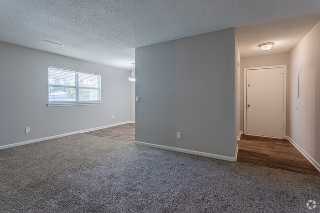 Living Room & Foyer