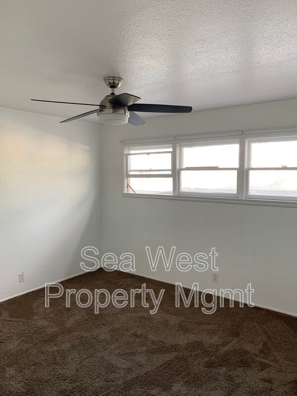 Photo - 123 W Jason St Unit #C