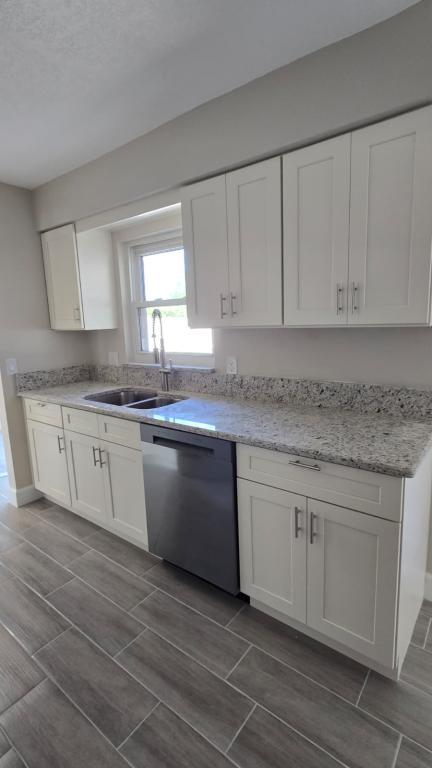 Photo - 647 Sagamore Dr