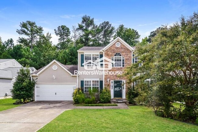 Photo - Large Two Story 3 bedroom Traditional Home