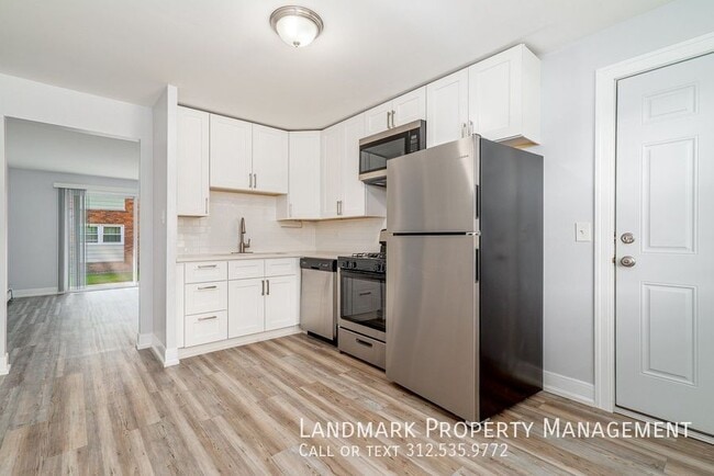 Photo - 9825 El Cameno Ln Apartment Unit 1E