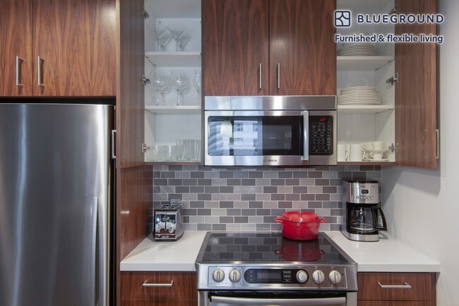 Photo - 225 S Grand Ave Unidad FL2-ID51