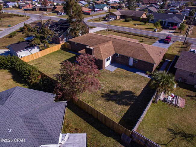 Photo - 410 S Star Ave
