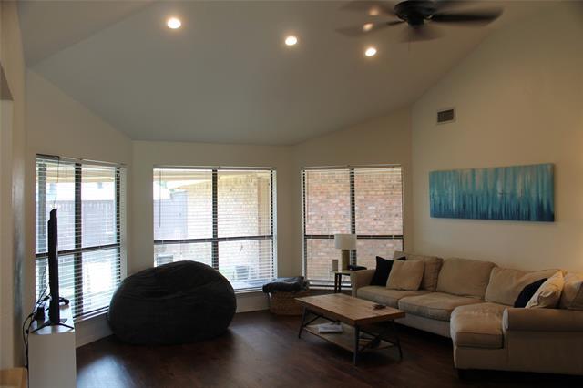 Photo - 2036 Sancerre Ln