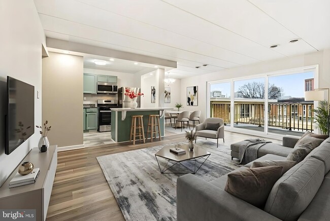 Building Photo - 2648 Redcoat Dr Unit 97