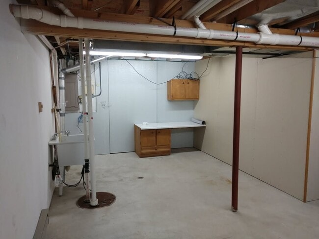 Photo - 1505 Well St