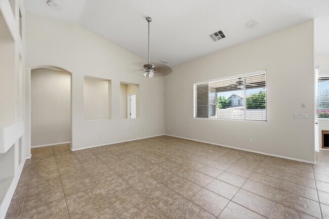 Photo - 8407 West Myrtle Ave