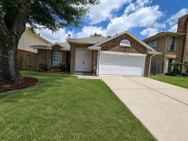 Photo - 2034 Village Park Dr