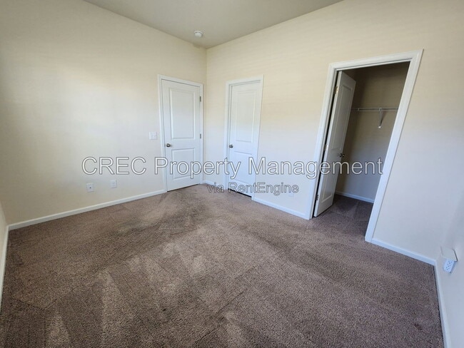 Photo - 260 Hyrne Dr