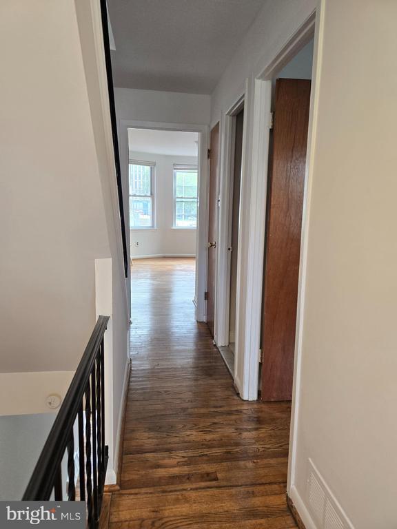 Photo - 1351 Christian St
