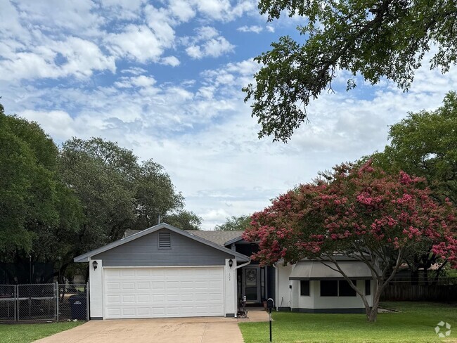 Building Photo - 103 Vandeventer Dr Rental