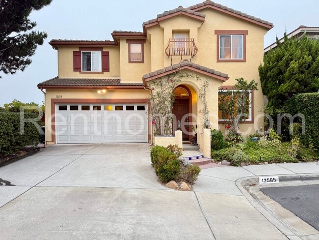 Building Photo - 12565 Carmel Canyon Rd Rental
