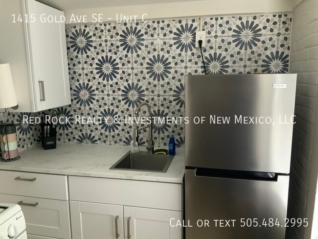 Photo - 1415 Gold Ave SE Unit C