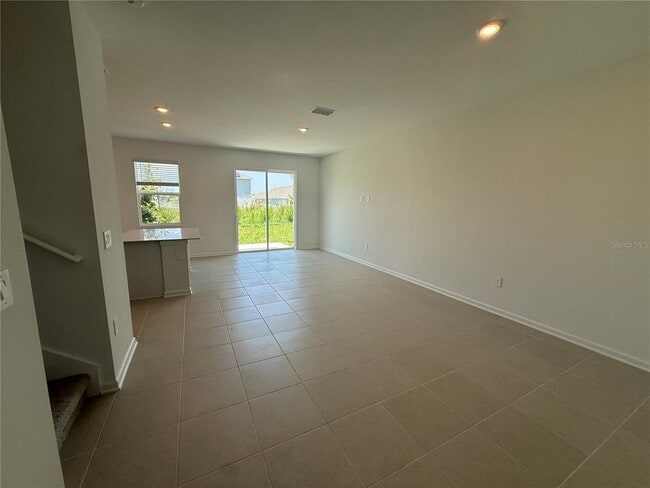 Photo - 2567 Skyline Lp