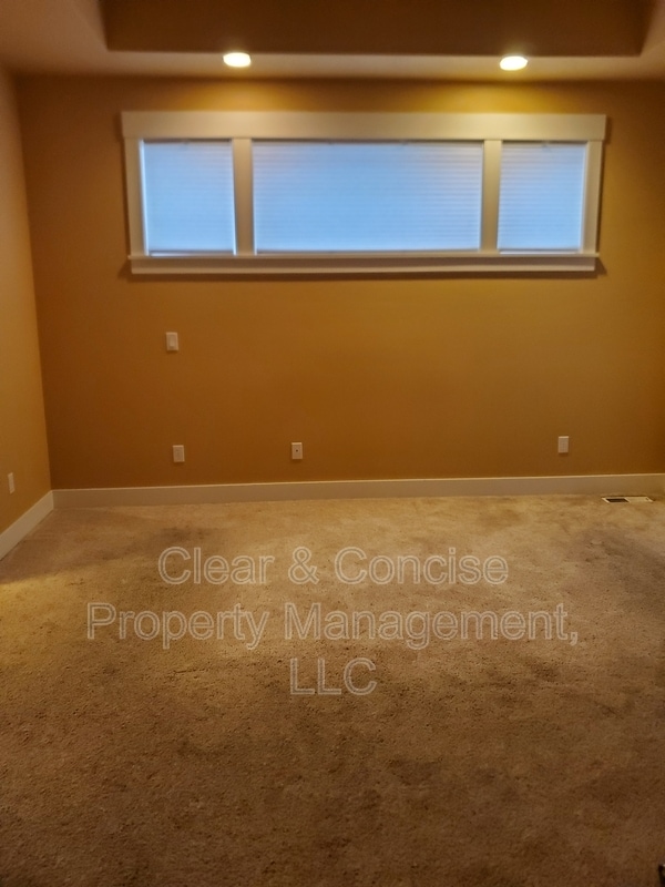 Photo - 920 Arcadia Dr