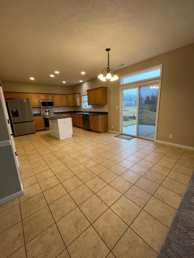 Photo - Beautiful 4 Bedroom Single Family Home - Harrison School District