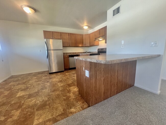 Photo - 2821 N Columbus Blvd