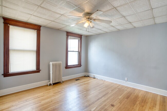 Photo - 226 Ledgeside Ave Unit 2nd FL