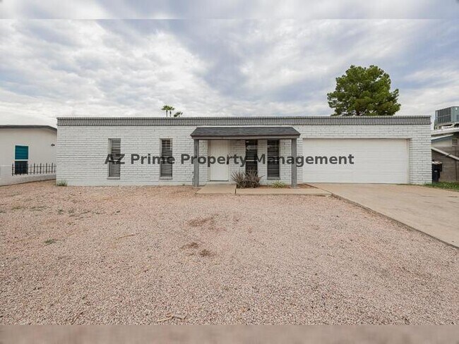 Photo - 1838 E Enid Ave