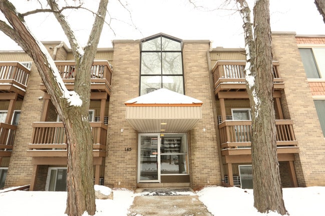 Photo - Haslett Arms Apartments