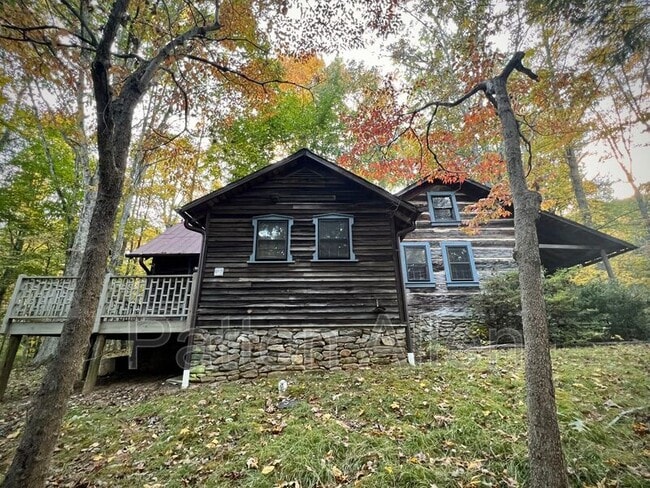 Photo - 575 Beaverdam Rd